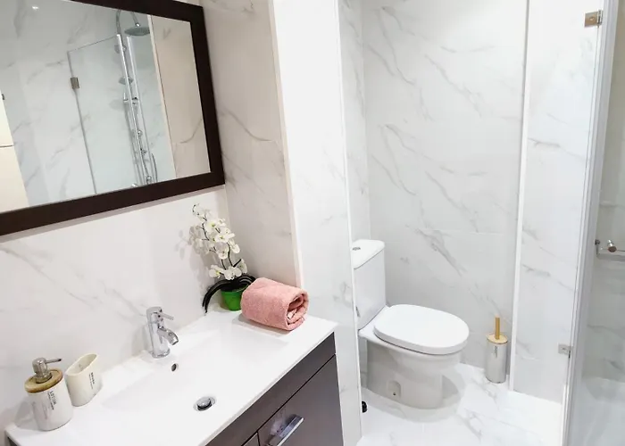 In The Historic Center Of Lägenhet